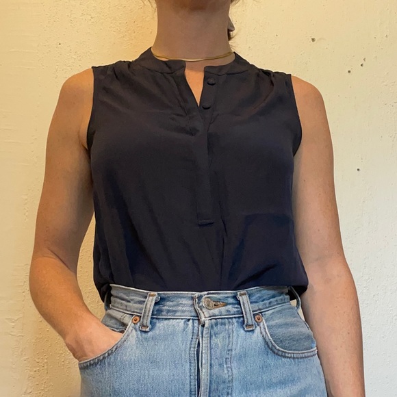 100% Silk Navy Tank Top - Picture 1 of 4